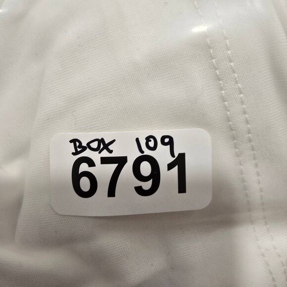 Koral White Cropped Tee Small Logo Boxy Fit Soft Stretch Cut Tag NWT - Picture 8 of 8